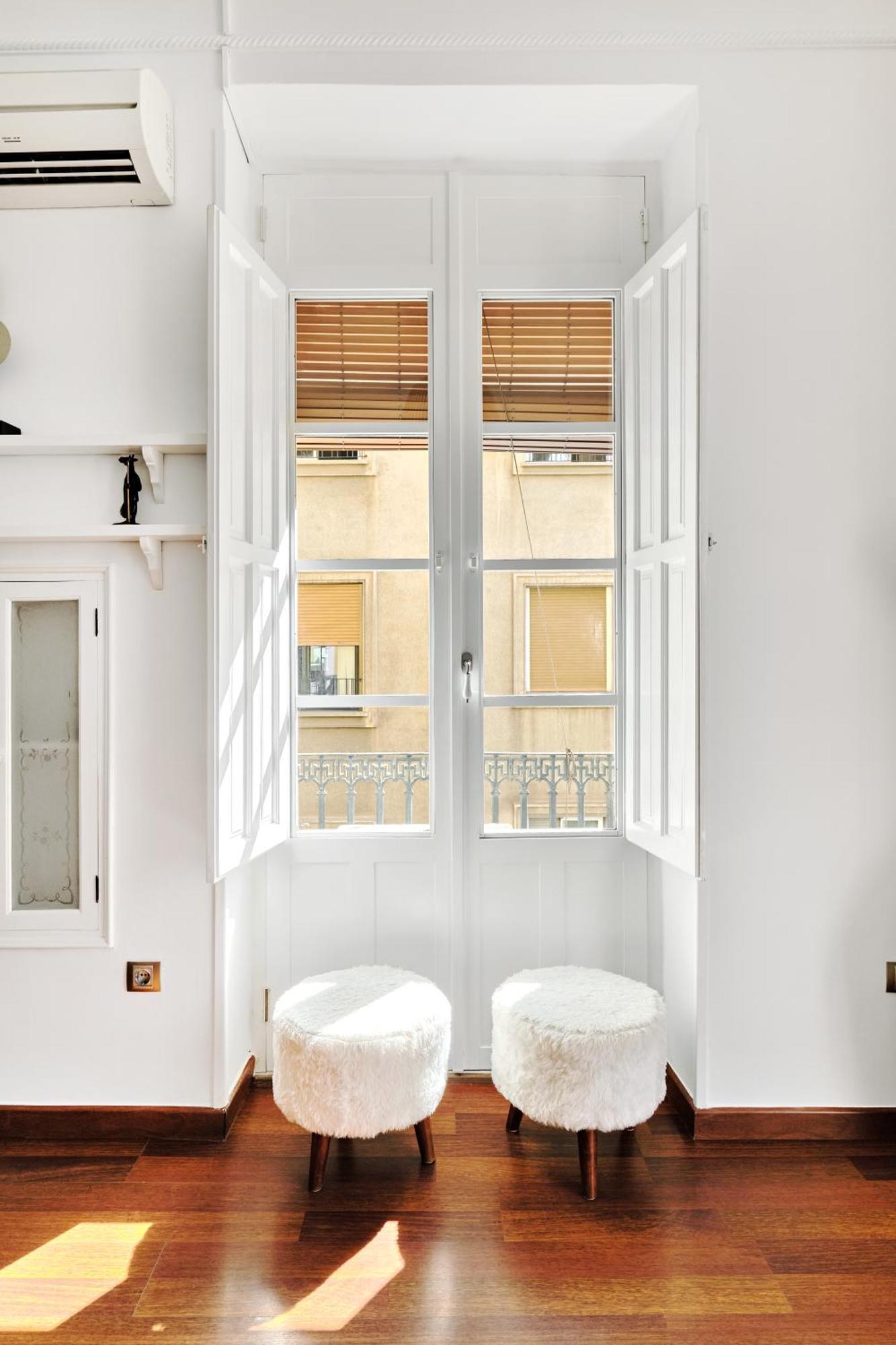 110m Kkara 3br 2ba Plaza Nueva View Apartament *