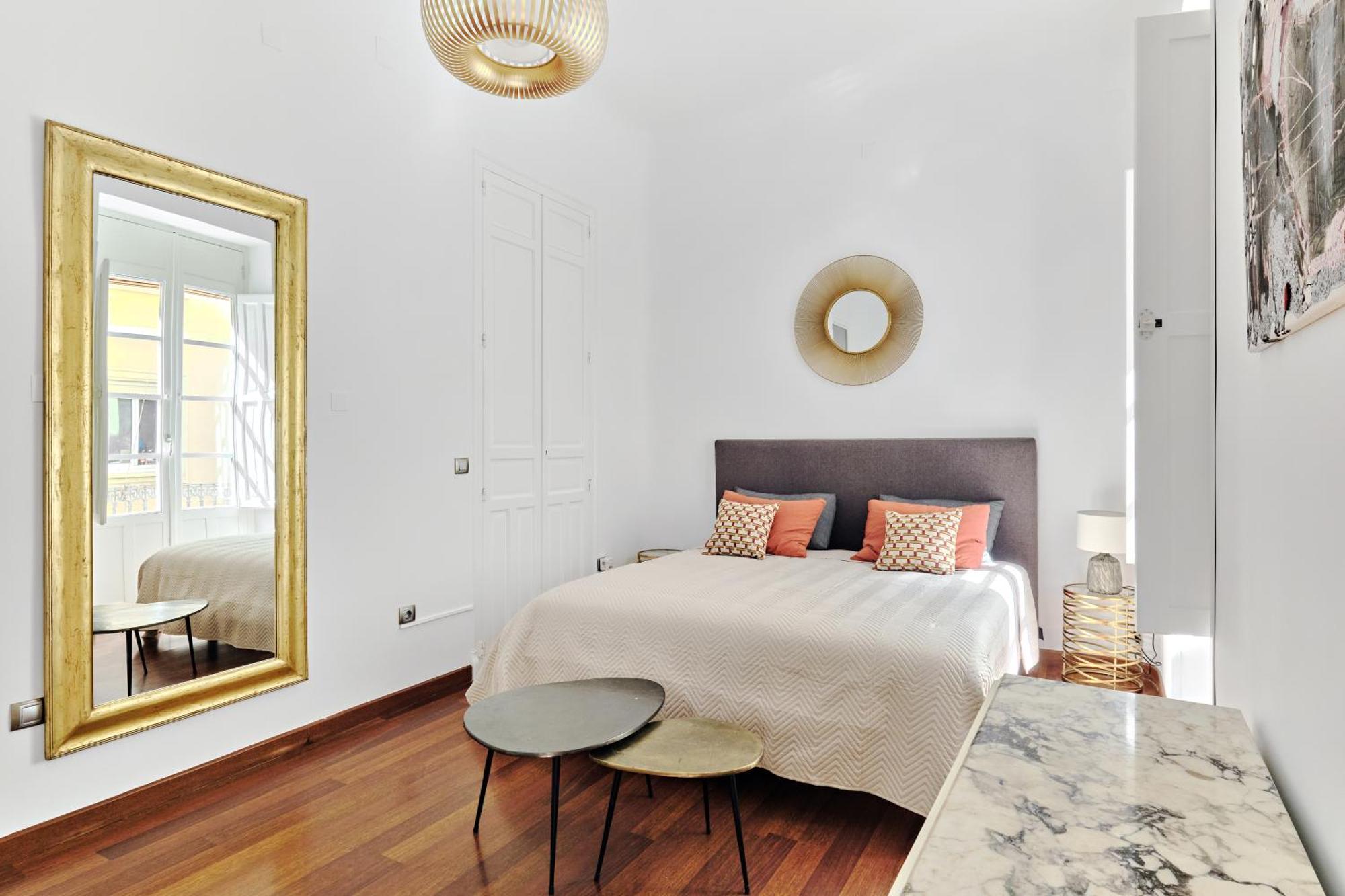 110m Kkara 3br 2ba Plaza Nueva View * Alacant