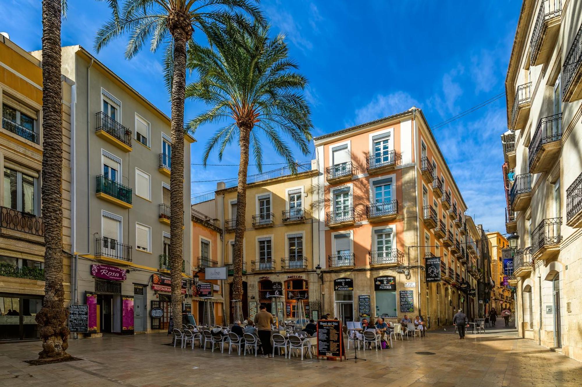 Appartement 110m Kkara 3br 2ba Plaza Nueva View *